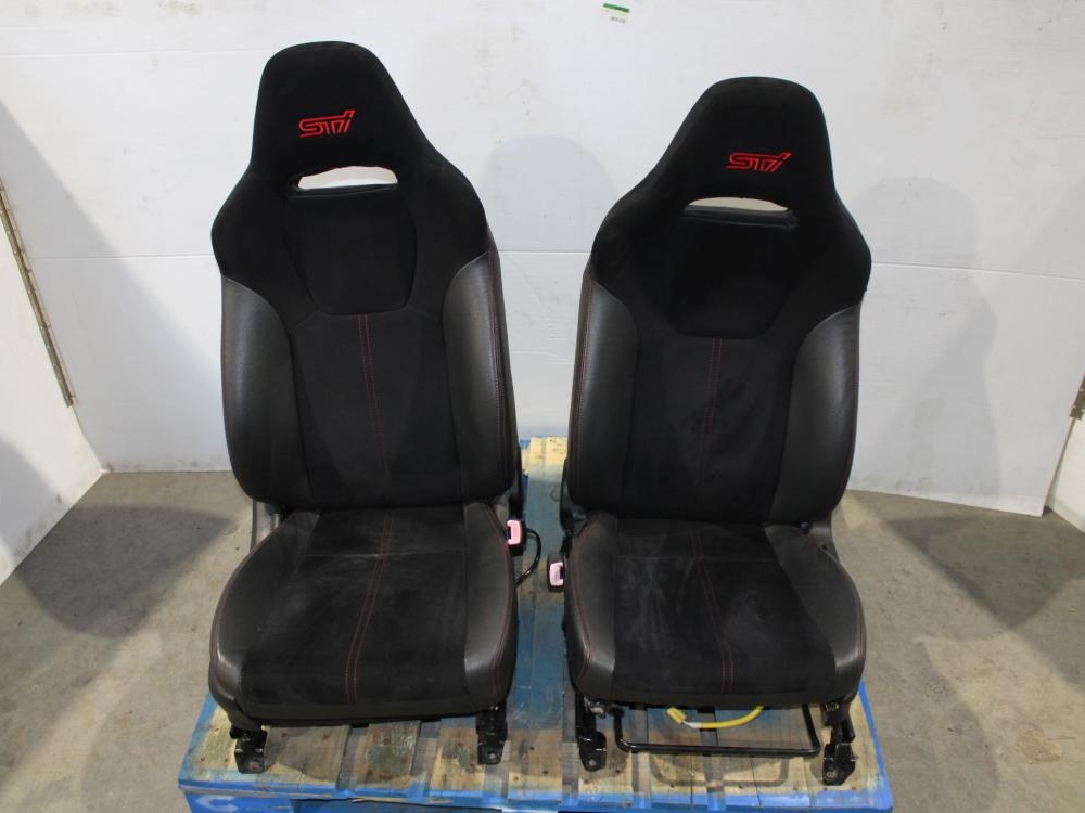 Sièges JDM pour Subaru WRX STI 2008-2014, Avec Couture Rouge, Sièges Avant STI: Image 1