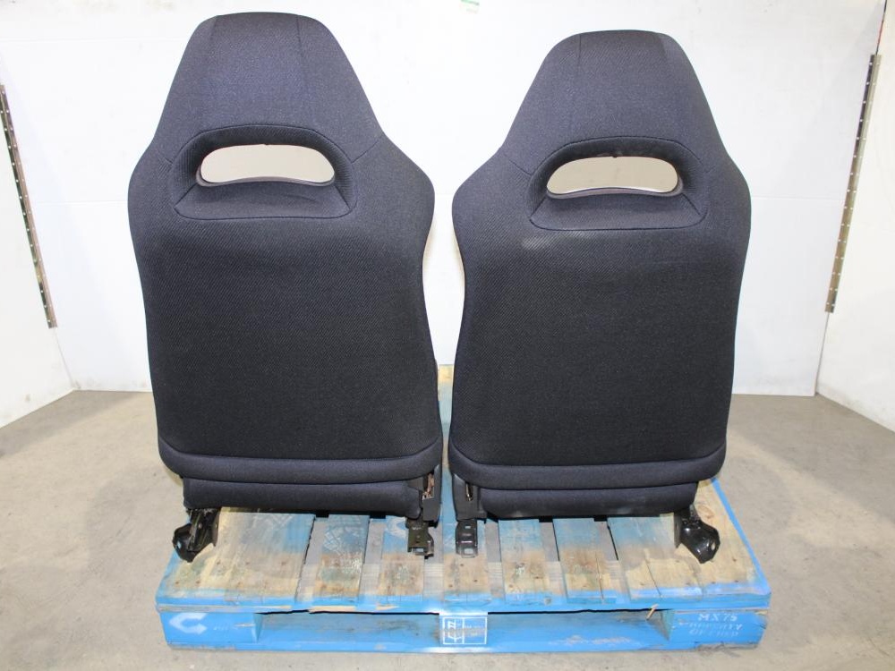 Sièges Avant et Arrière JDM pour Subaru WRX STI V7 GDB 2002-2007: Image 6