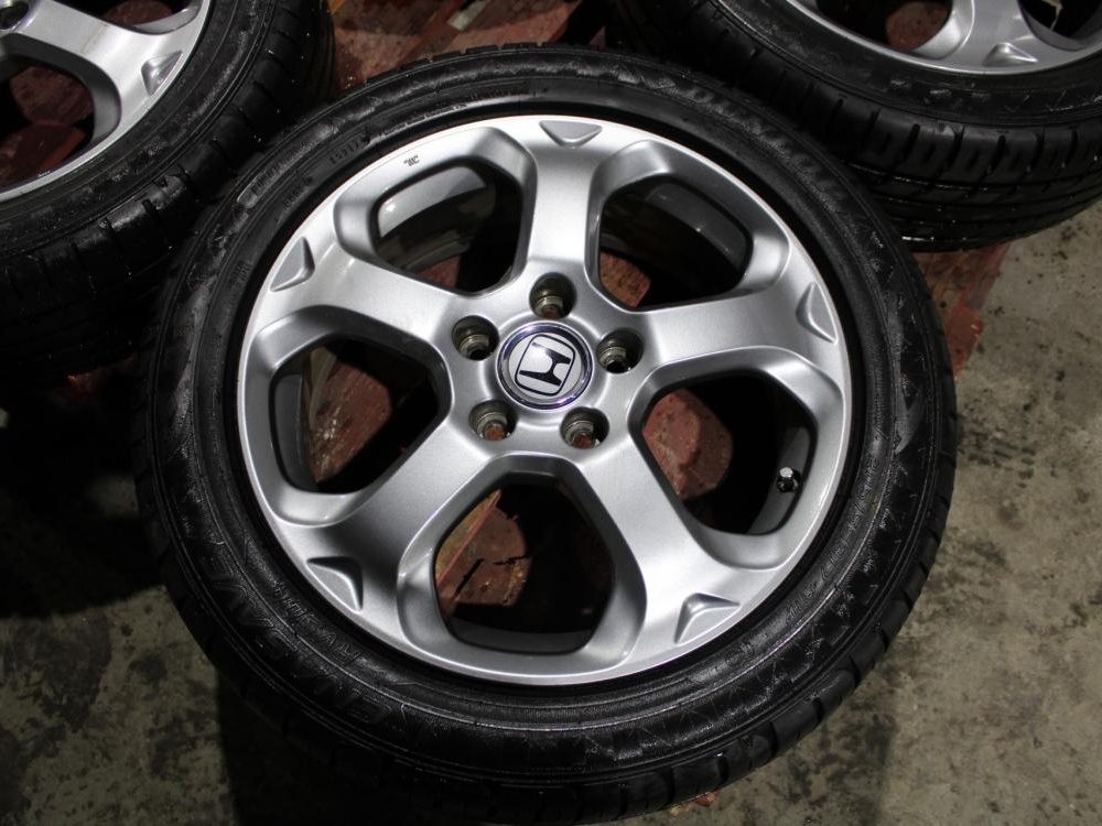 JDM HONDA WHEELS Imported from Japan 5X114.3 205 / 55 R17 17X6J OFFSET +55 Dunlop tires: Image 11