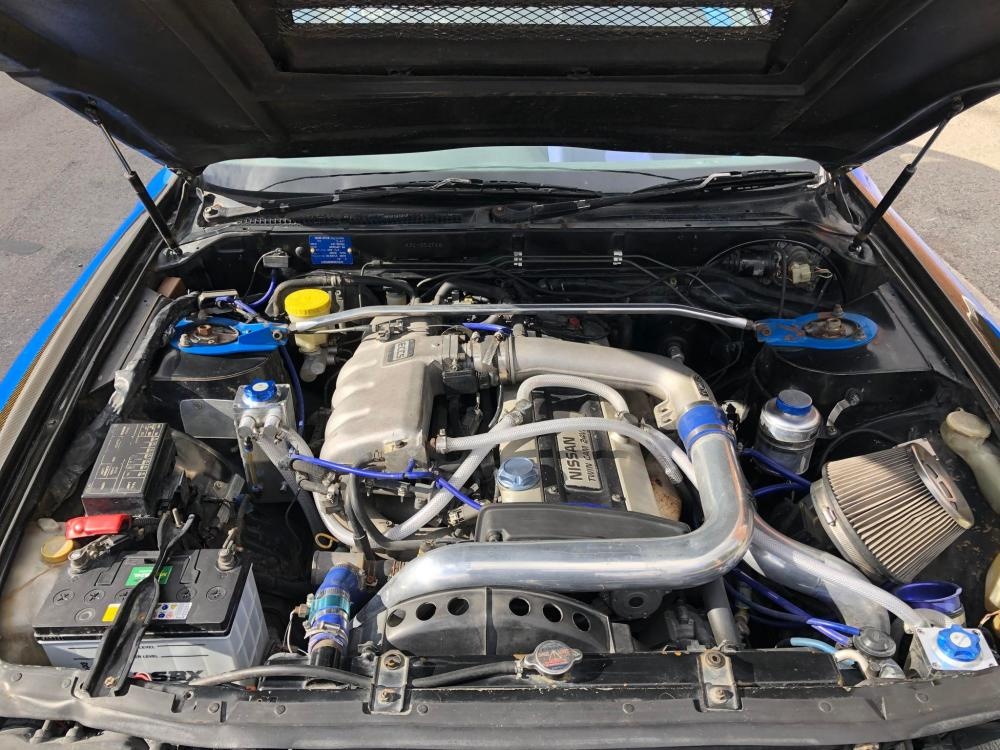 Nissan Cefiro A31 1991, moteur RB25DET, 4 portes, inspecté, prêt à partir: Image 9