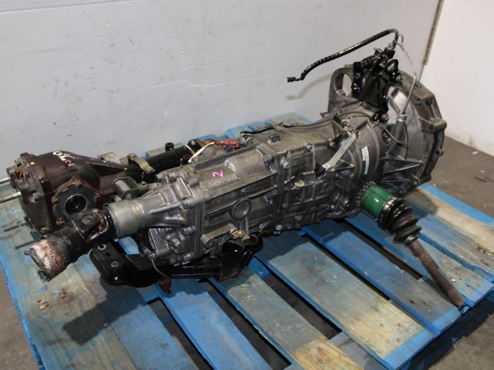 2008-2014 Subaru Impreza WRX 5MT AWD TY757VBDAB Push Type Transmission with 4.11 Final Drive Installation Disponible: Image 2