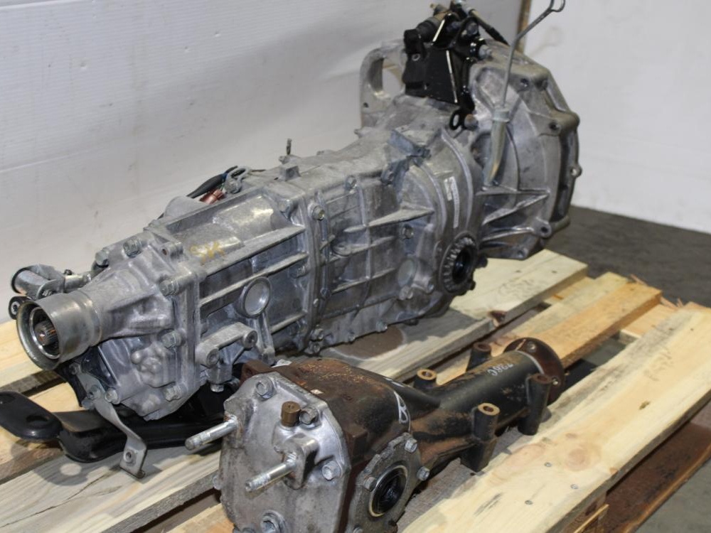 2008-2014 Subaru Impreza WRX 5MT AWD TY758VB1AA Push Type Transmission with 4.11 Final Drive Installation Disponible: Image 2