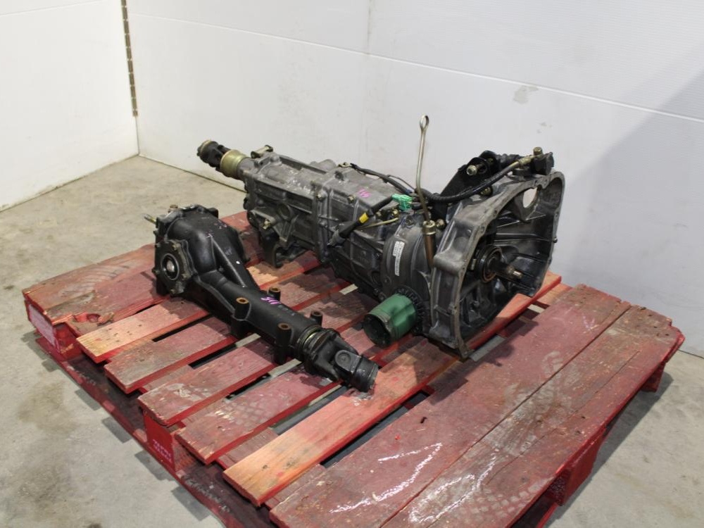 JDM 2008 2014 Subaru Impreza WRX 5 Spd AWD Transmission TY757VBCAB 4.11 RATIO A Vendre Installation Disponible: Image 1