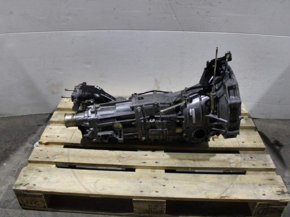 2008-2014 Subaru Impreza WRX 5MT AWD TY757VBCAB Push Type Transmission with 4.11 A Vendre : Image 4