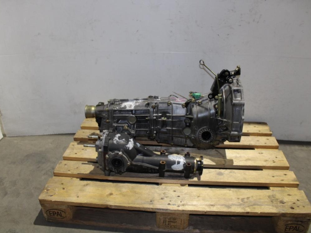 2008-2014 Subaru Impreza WRX 5MT AWD TY757VBAAB Push Type Transmission with 4.11 A vendre : Image 7